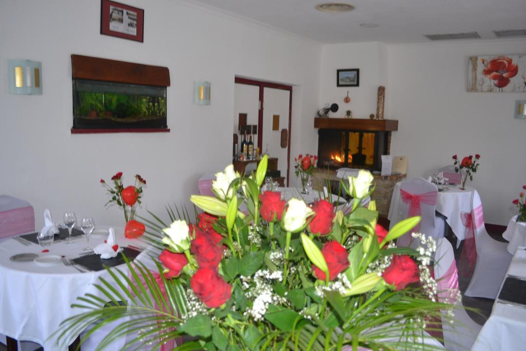 Hotel Restaurant La Braisiere 생로멩 외부 사진
